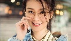 娱乐圈小花七天爆料推文,揭秘明星幕后真相